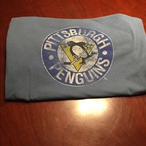 Pittsburg Penguins Retro T-Shirt